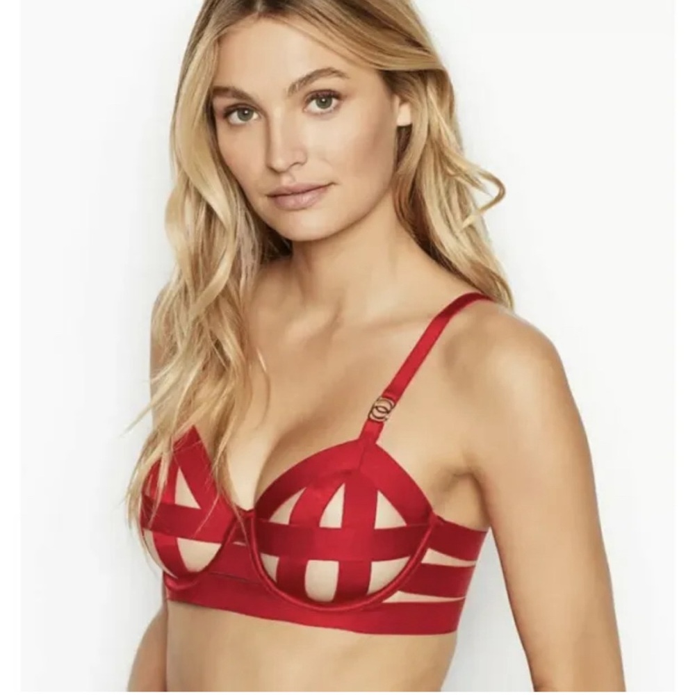 Victoria’s Secret Luxe Seriously sexy Set Strappy Balconette bra & Cheeky Red - Picture 2 of 9